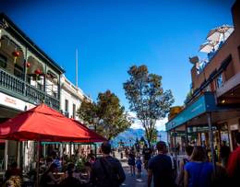 Budget South Island Adventure - 7 days - On The Go Tours - New Zealand