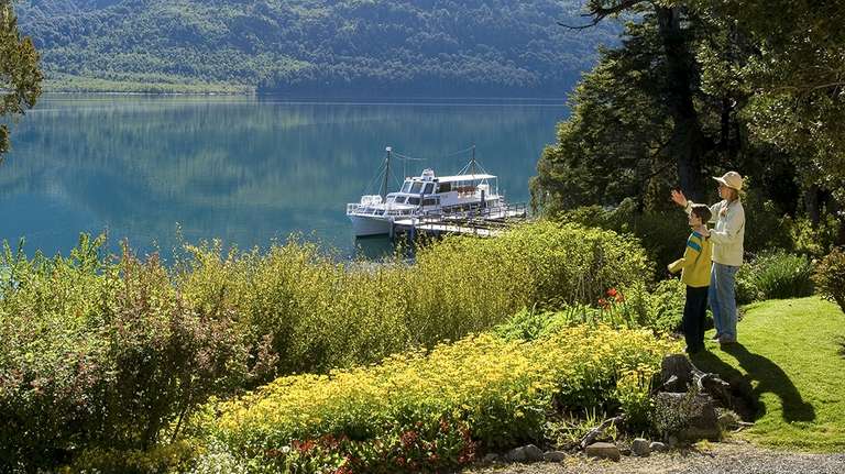 Patagonia City sightseeing Tour: Buenos Aires & Patagonia Family Exploration