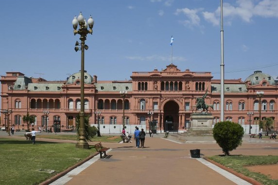 Image 2 of 6
