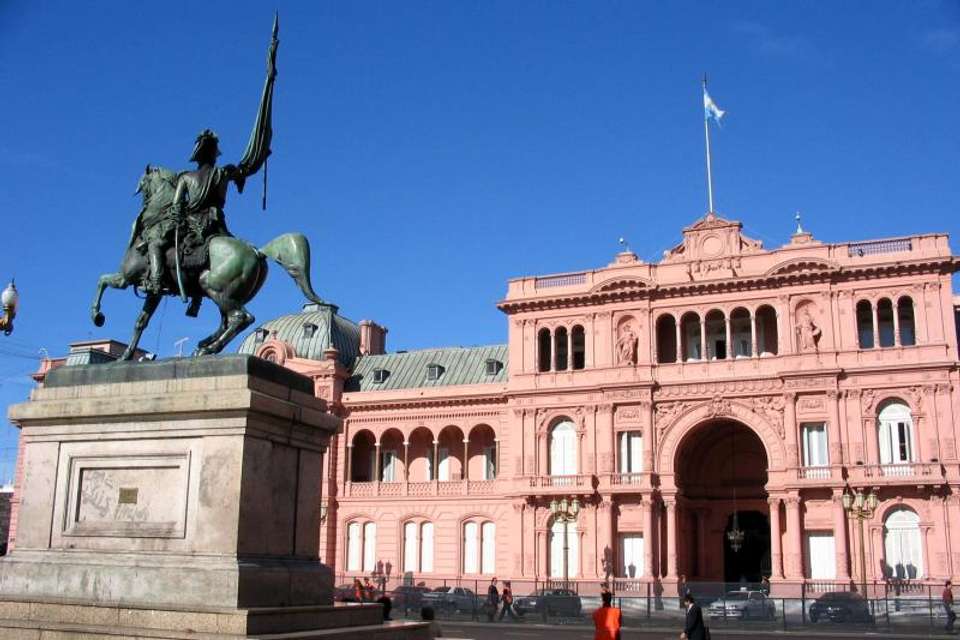 Buenos Aires City Tour with Lunch - Tangol Tours - Argentina - Image 4