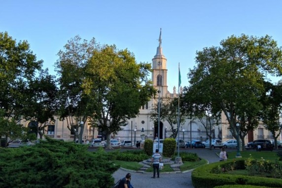 Image 5 of 10