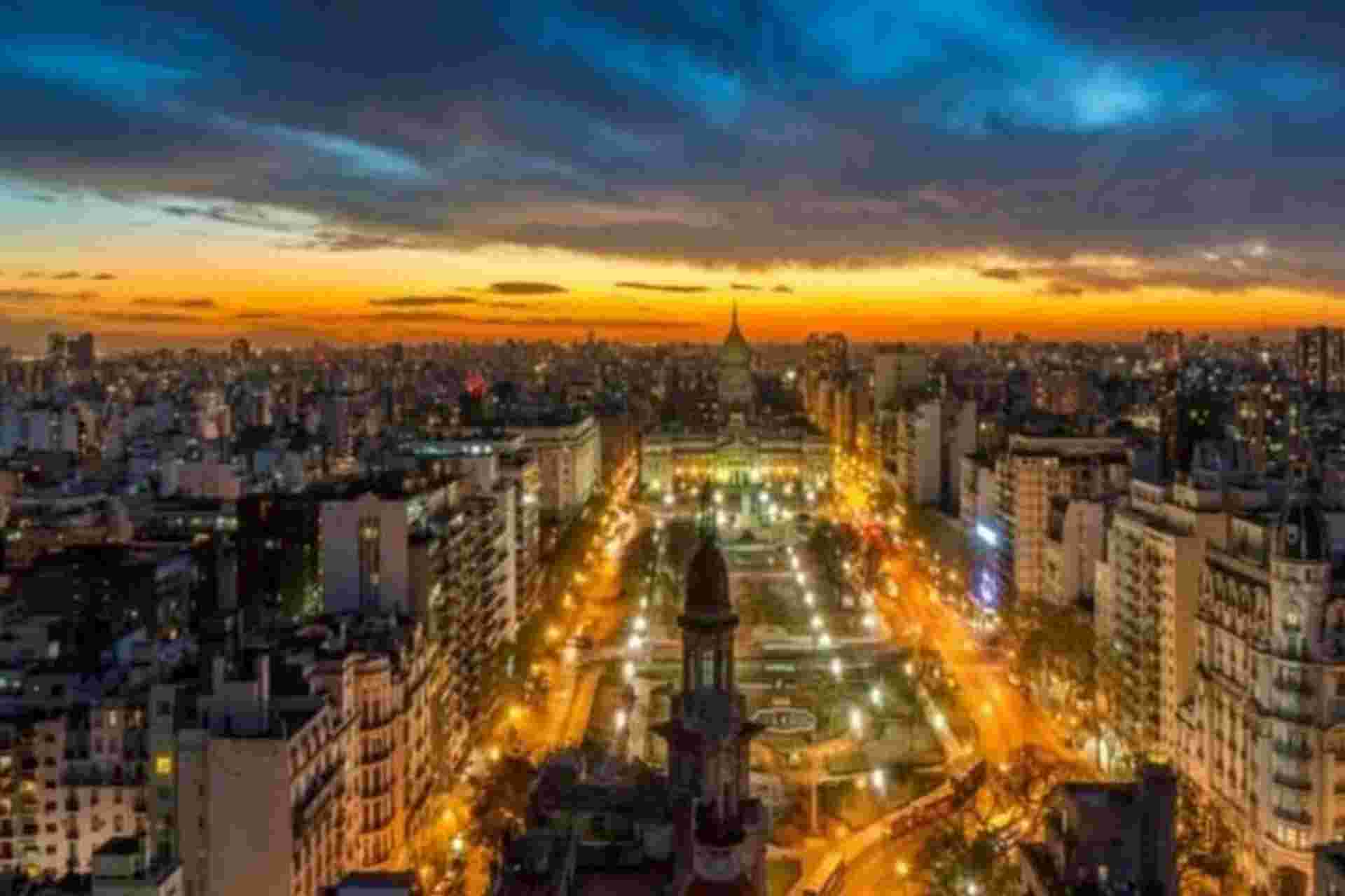 Buenos Aires Walking Tour and Palacio Barolo