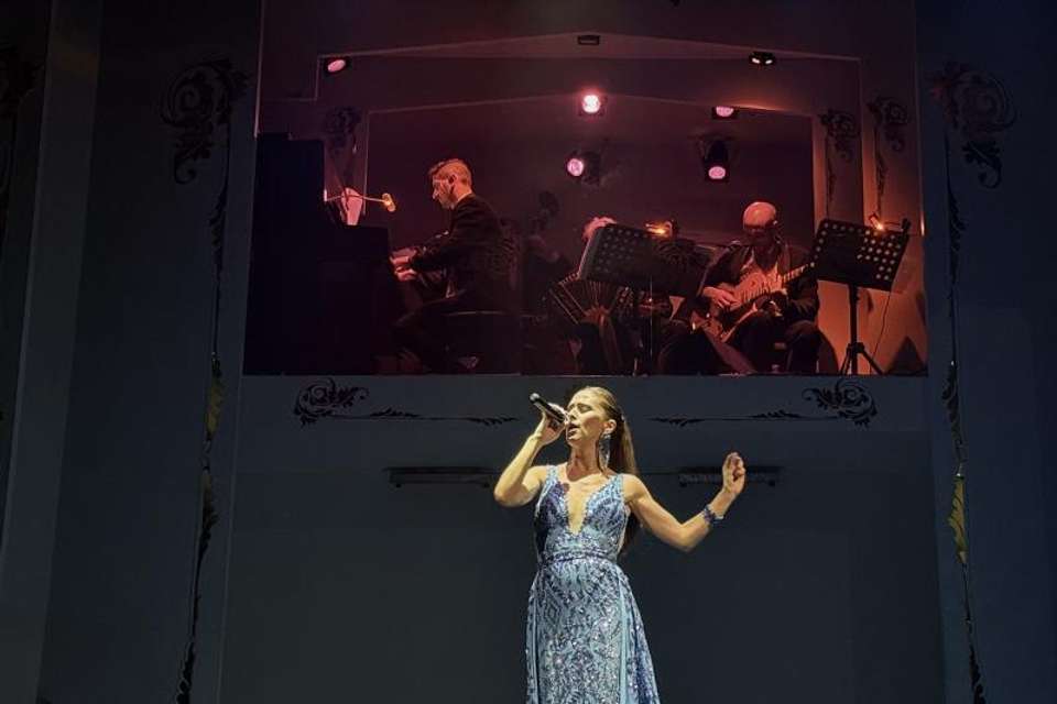 Cafe De Los Angelitos Dinner & Tango Show in Executive Sector - Tangol Tours - Argentina - Image 7