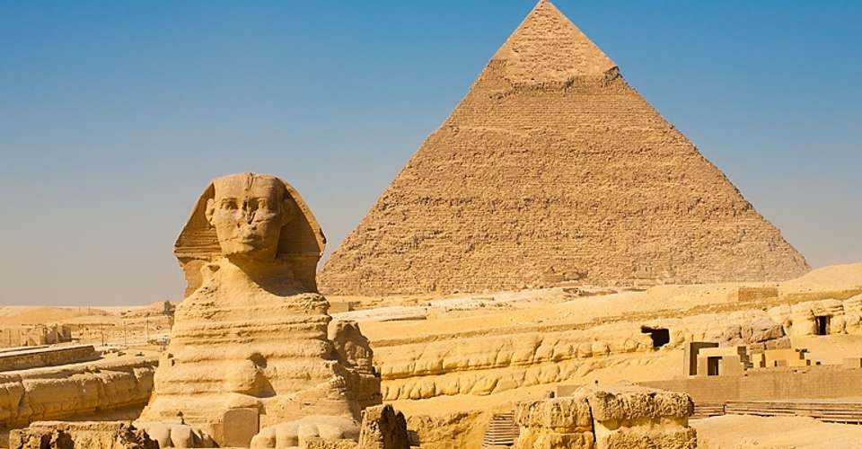 Cairo Short layover tour to Giza Pyramids & Bazaar - undefined - Image 1
