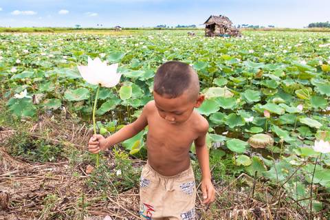 Cambodia Small Group Tours: Cambodia Heritage By Bicycle