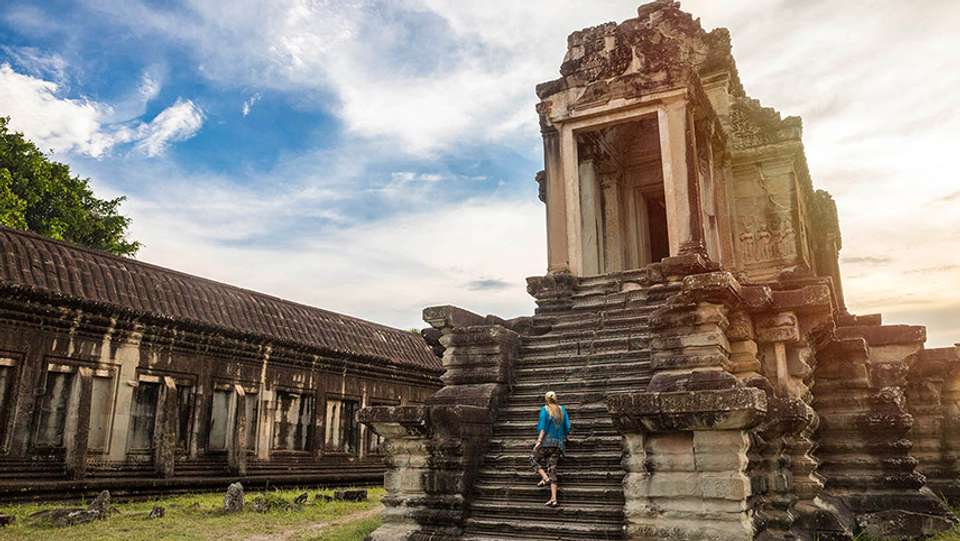 Cambodia Intro - Intro Travel - Cambodia