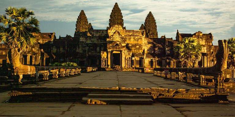 Cambodia to Vietnam: Lanterns, Nightlife & Local Living trip - alternative tour available
