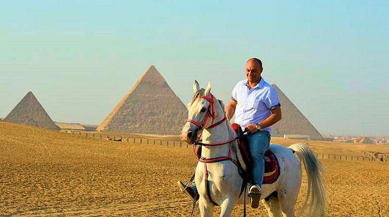 Camel or Horse Ride around Pyramids of Giza trip - alternative tour available