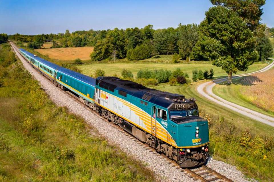 Canadian Eastern Trails from Toronto - Omega Tours - Canada - Image 2