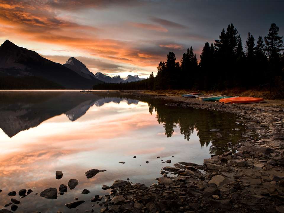 Canadian Rockies: National Parks Eastbound - G Adventures - Canada