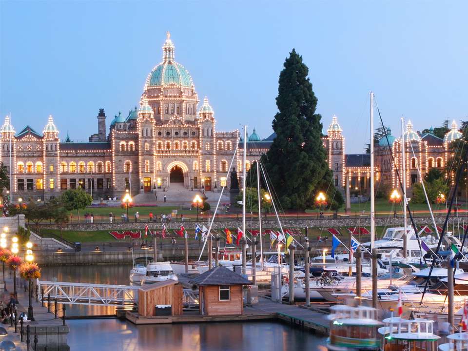 Canadian Rockies: National Parks Eastbound - G Adventures - Canada