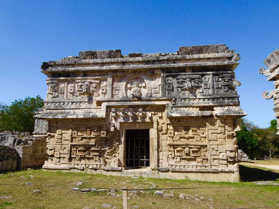 Cancun to Antigua Express Travel Pass - Bamba - Mexico - Image 2