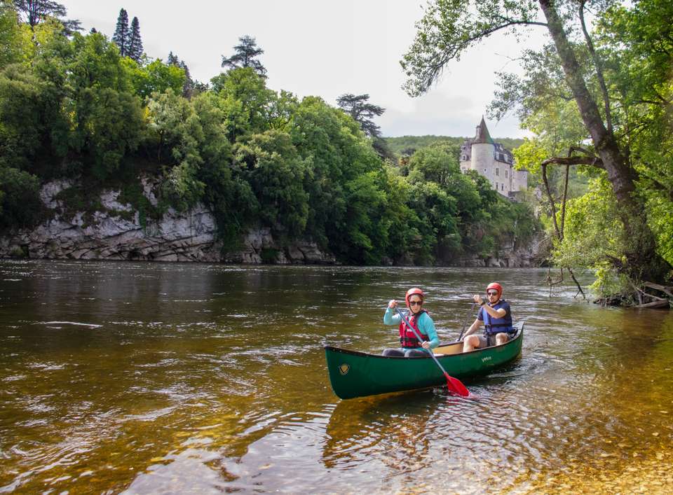 Canoeing on the Dordogne - Exodus Adventure Travels - France - Image 3
