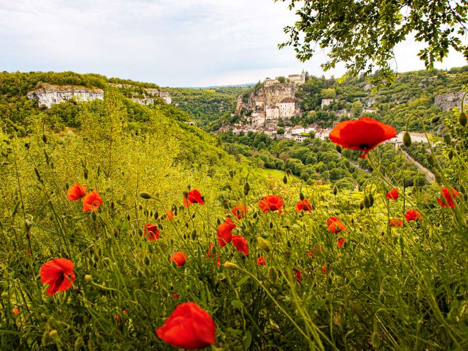 Canoeing on the Dordogne - Exodus Adventure Travels - France - Image 8