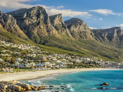 Africa Group Tours: Cape Town Break & Safari - 8 Days