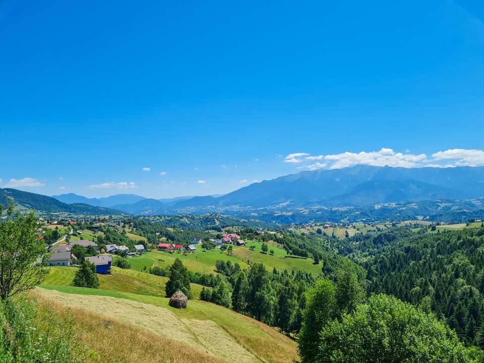 Carpathian Walking & Bears - Exodus Adventure Travels - Romania - Image 9