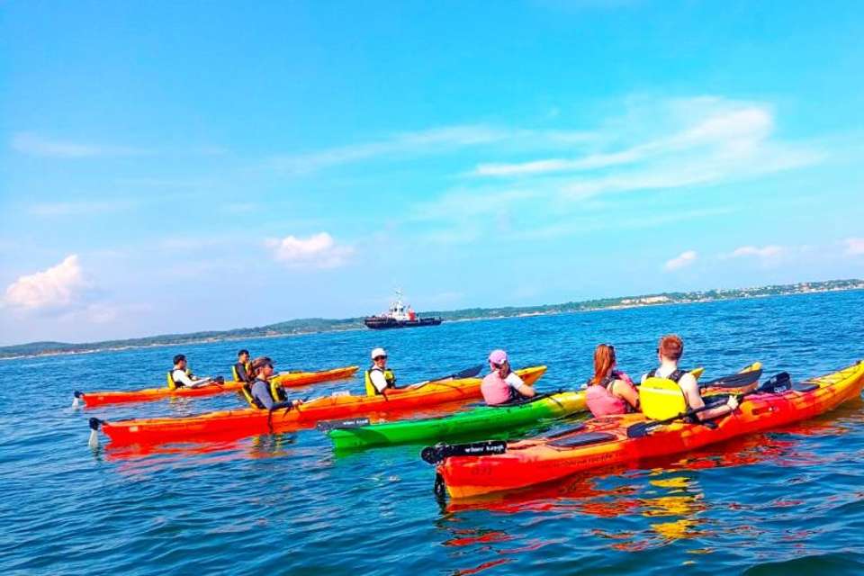 Cartagena Mornings in Kayak - Tangol Tours - Colombia - Image 5