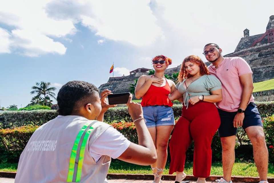 Cartagena Selfie Tour - Tangol Tours - Colombia - Image 2