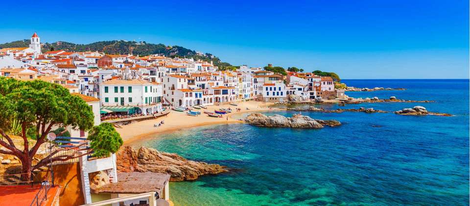 Catalonia by Bike for Families - Utracks - Spain - Image 9