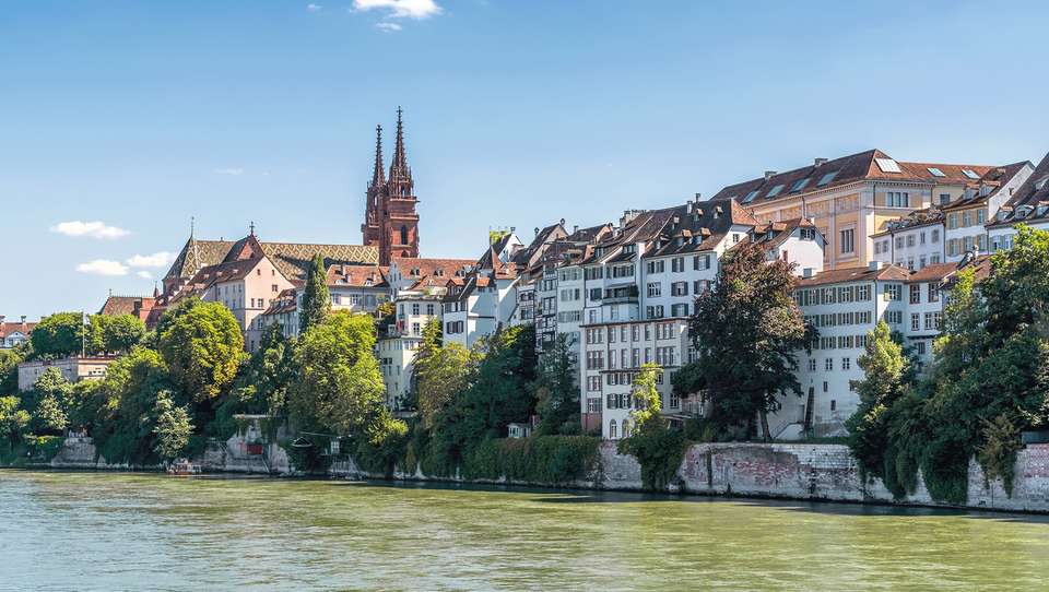 Central & Western Europe: Main Cities & More - Topdeck - France - Image 5