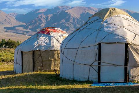 Guided And Escorted Tours: Central Asia Explorer