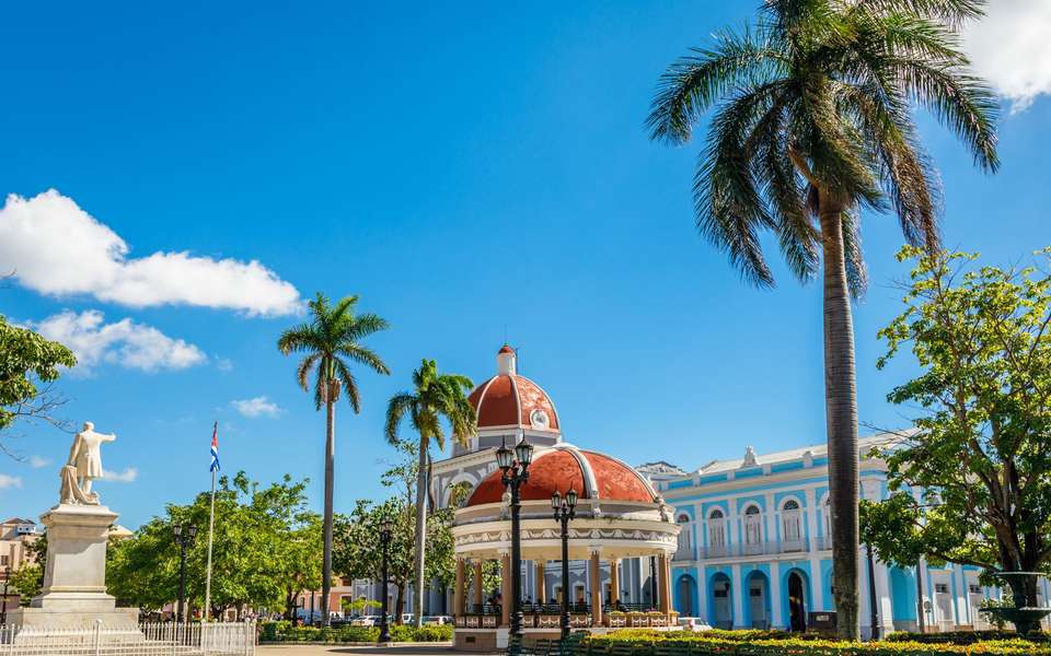 Central Mexico and Unforgettable Cuba - undefined - Image 5