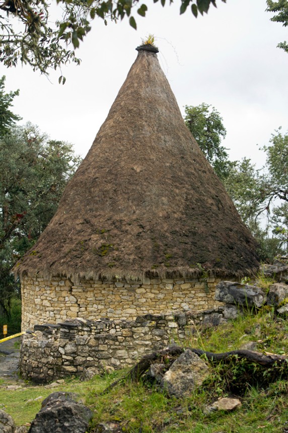 Image 2 of 17