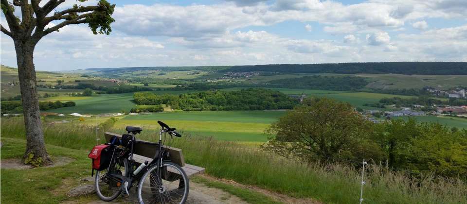 Champagne and Paris by Bike and Barge - Utracks - France - Image 6