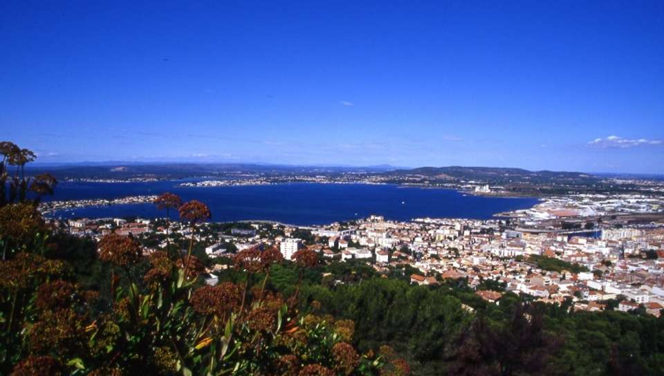 Charming Provence : a barge cruise in Southern France (port-to-port cruise) - undefined - Image 6