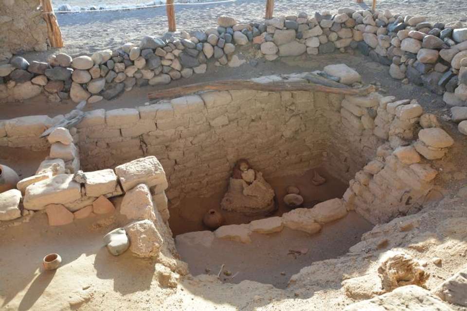 Chauchilla Cemetery and artisan workshop - Tangol Tours - Peru - Image 4