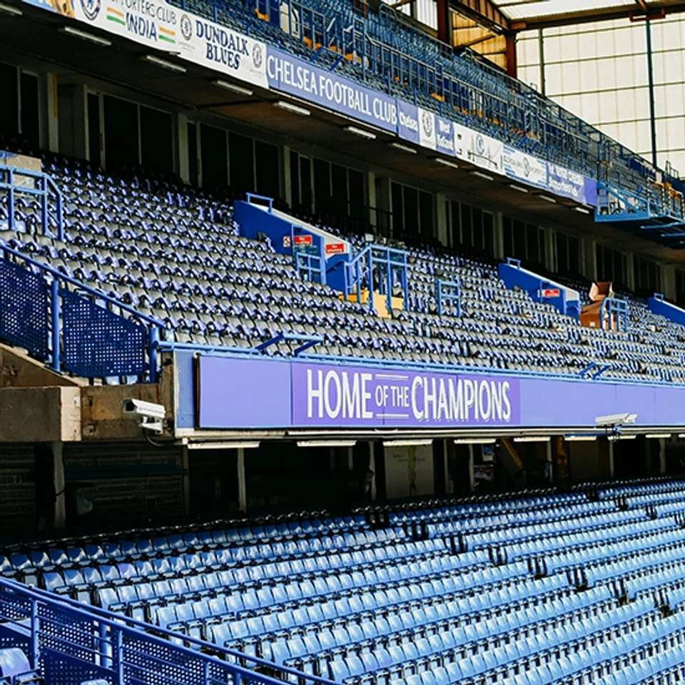 Chelsea FC: West London, Pitch to City - G Adventures - England - Image 4
