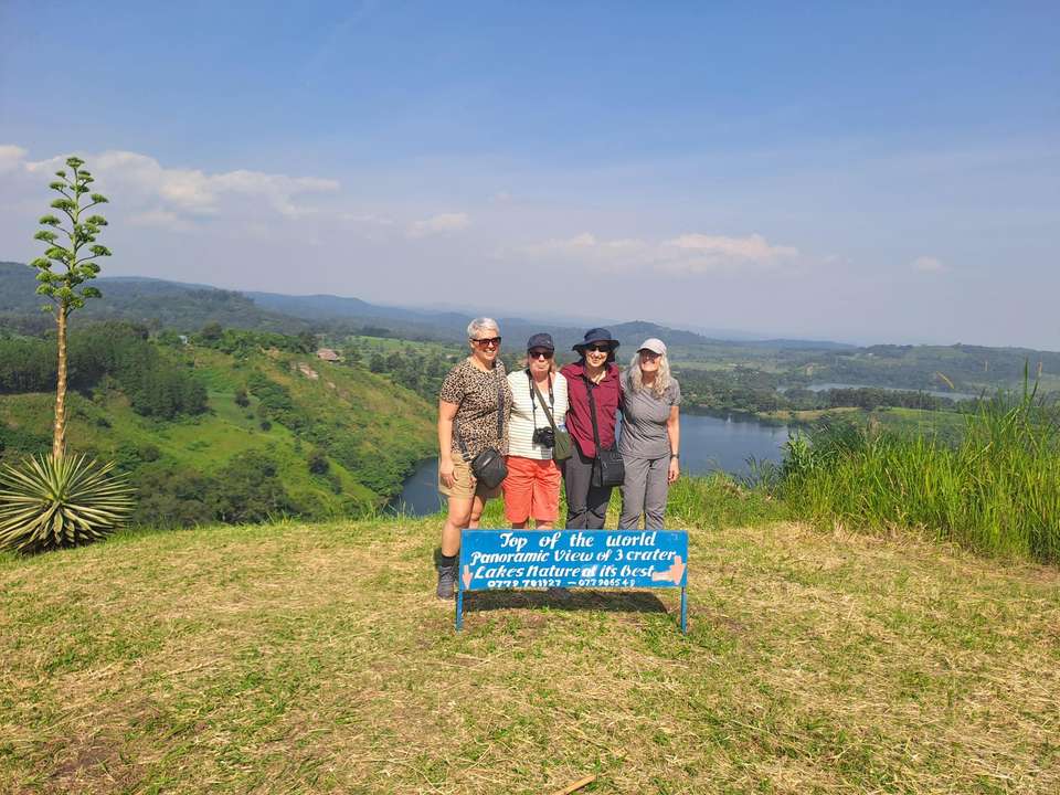 Chimps & Gorillas of Uganda - Exodus Adventure Travels - Uganda