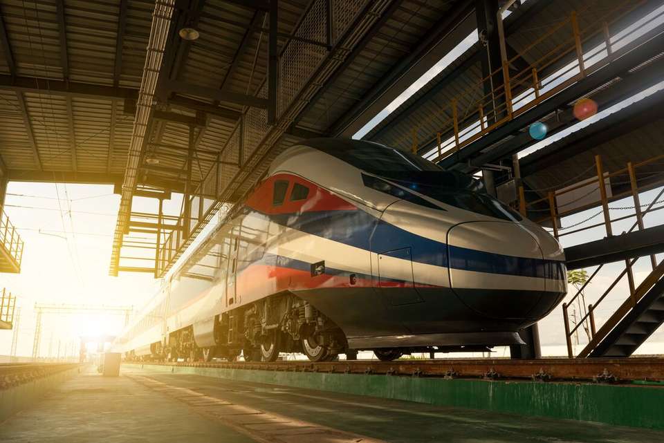 China & Laos: Kunming to Bangkok by Rail - Intrepid Travel - China - Image 2