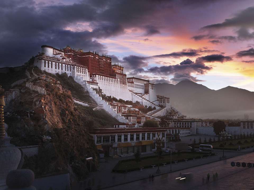 China & Tibet: Great Wall, Lhasa & Terracotta Warriors - undefined - Image 12