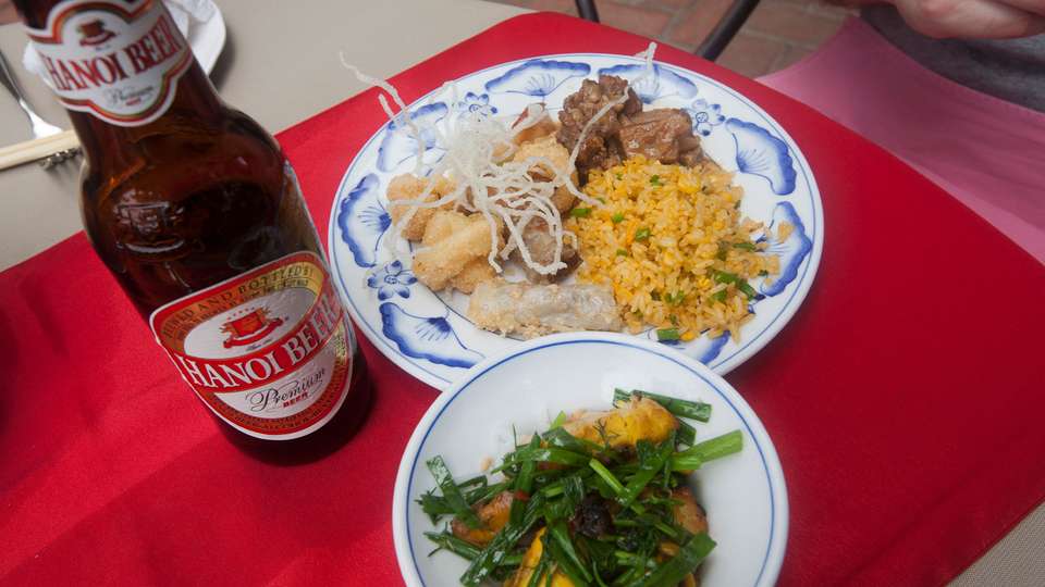 China & Vietnam: The Great Wall to Ho Chi Minh - G Adventures - China