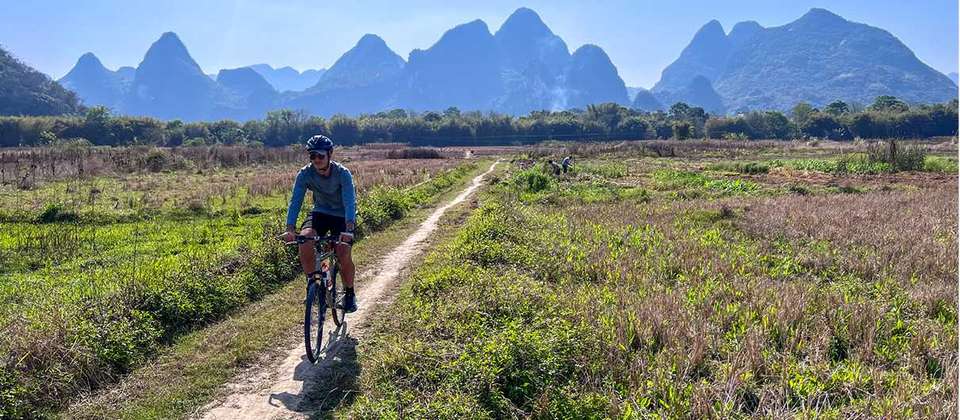 China Bike and Hike - World Expeditions - China - Image 2