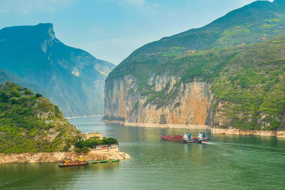 China Experience - Intrepid Travel - China - Image 1