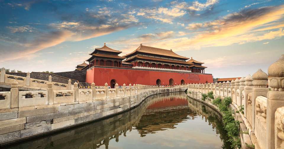 Highlights of China - Hong Kong to Beijing - Explore - Hong Kong - Image 7