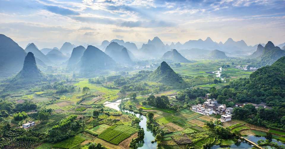 Highlights of China - Hong Kong to Beijing - Explore - Hong Kong - Image 9