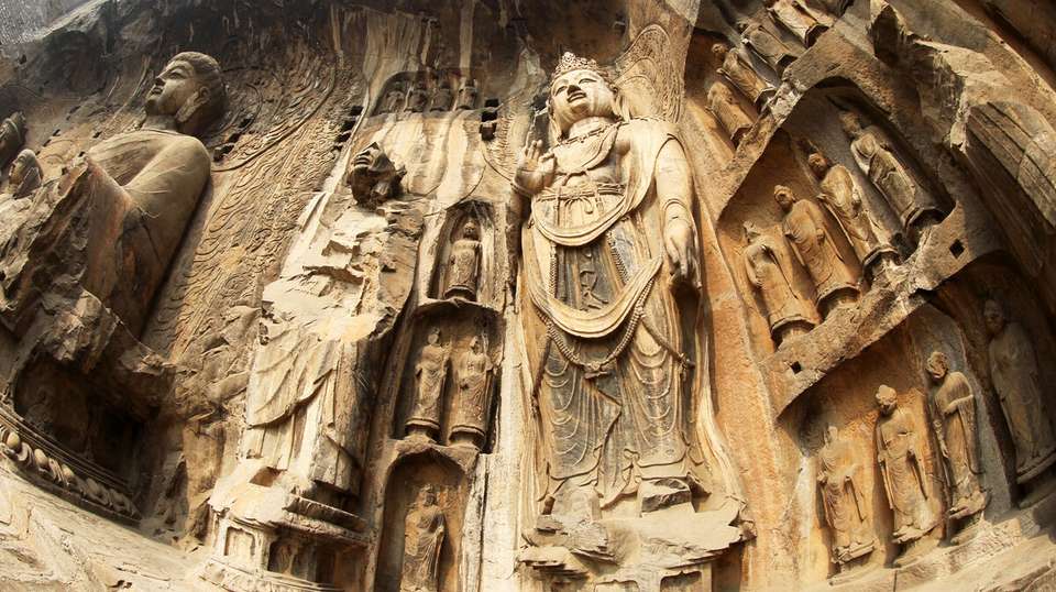 China Provincial Discovery - Truly China Travel - Hong Kong - Image 4