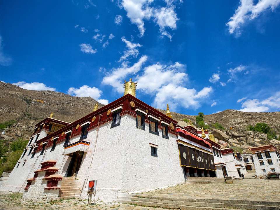 China to Tibet (4-5 Star) - 11 days - On The Go Tours - China - Image 10