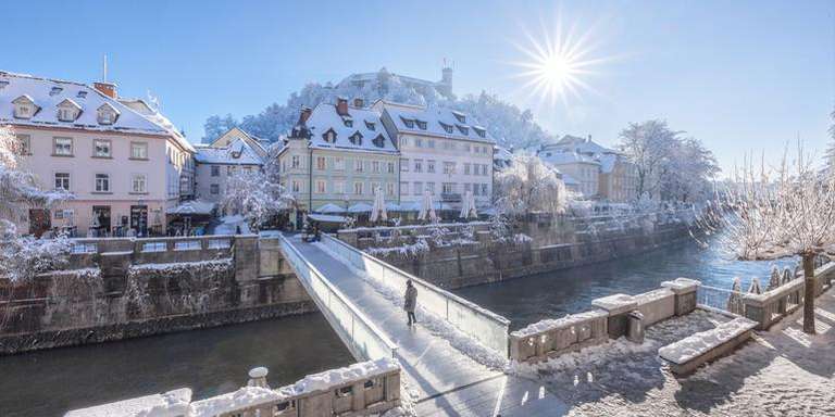 Christmas in Eastern Europe: Zagreb to Budapest trip - alternative tour available