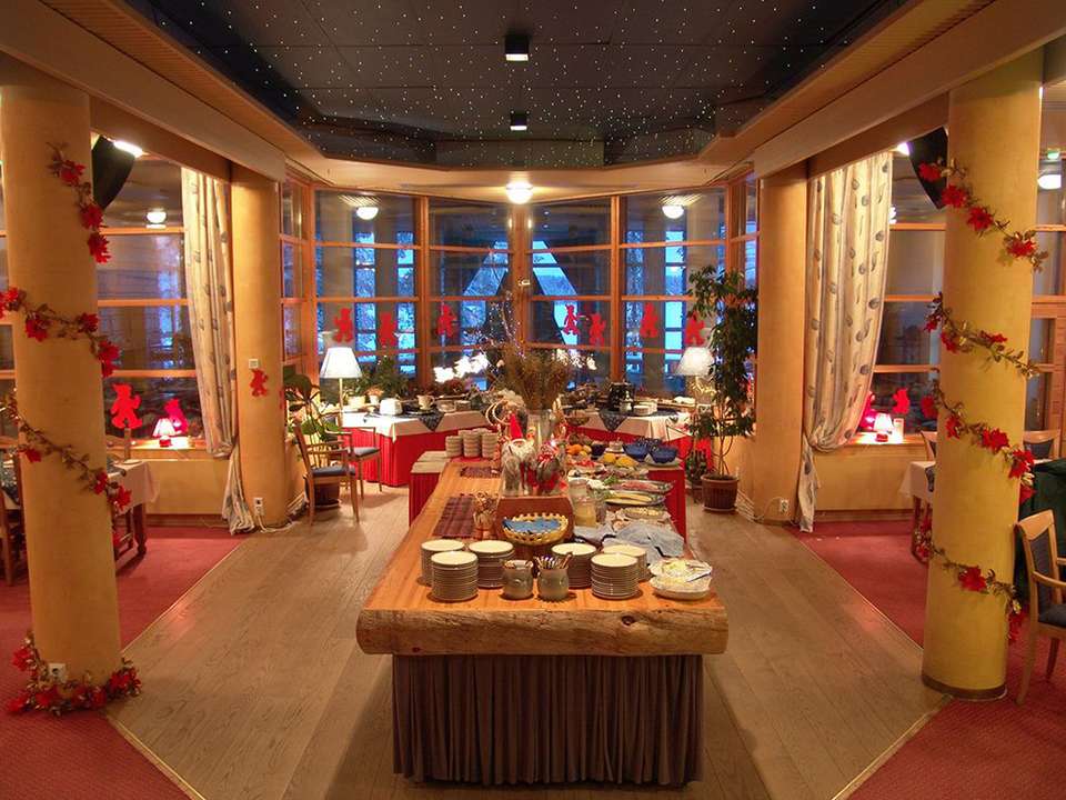 Christmas in Finland Express - 5 days - On The Go Tours - Finland