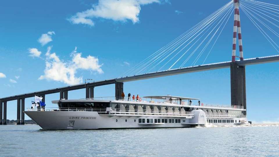 Christmas on the Loire (port-to-port cruise) - Tweet World Travel - France - Image 3