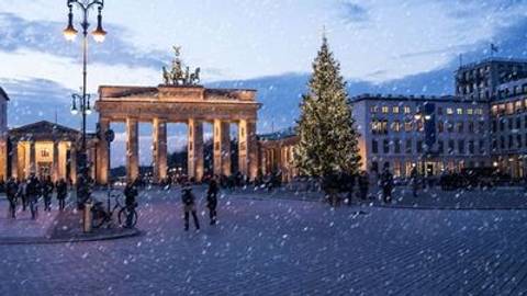 Prague Cruise Tour: Christmas On The Most Beautiful Stops Of The Elbe And Vltava, Between Berlin And Prague (port-to-port Cruise)