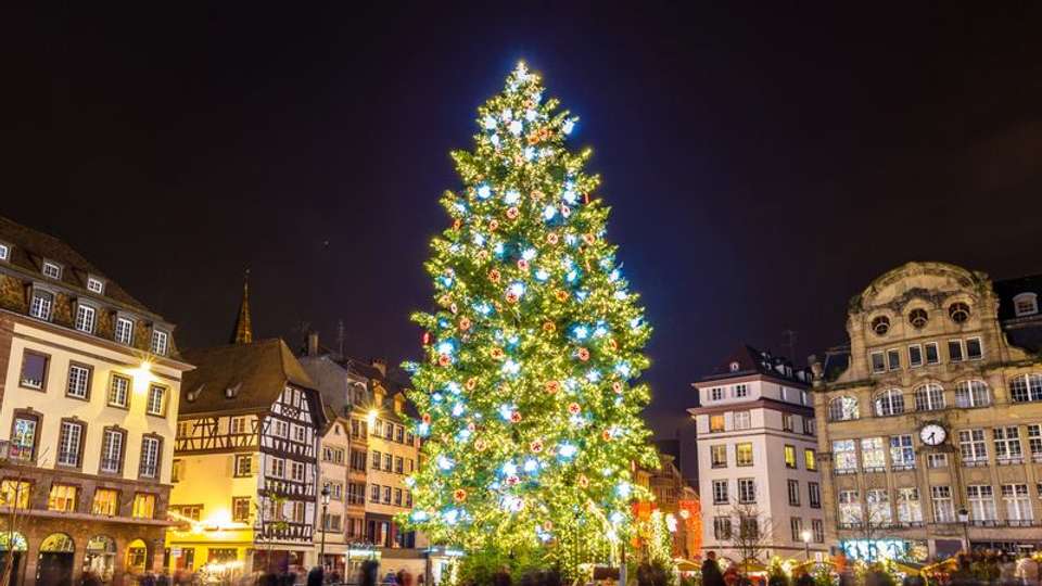 Christmas on the romantic Rhine, the enchantment of the Lorelei Rock (port-to-port cruise) - Tweet World Travel - France - Image 1
