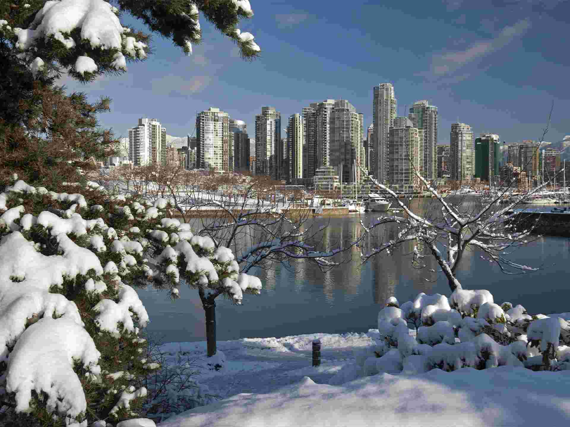 Christmas Vancouver, Banff & Rockies - 5 days