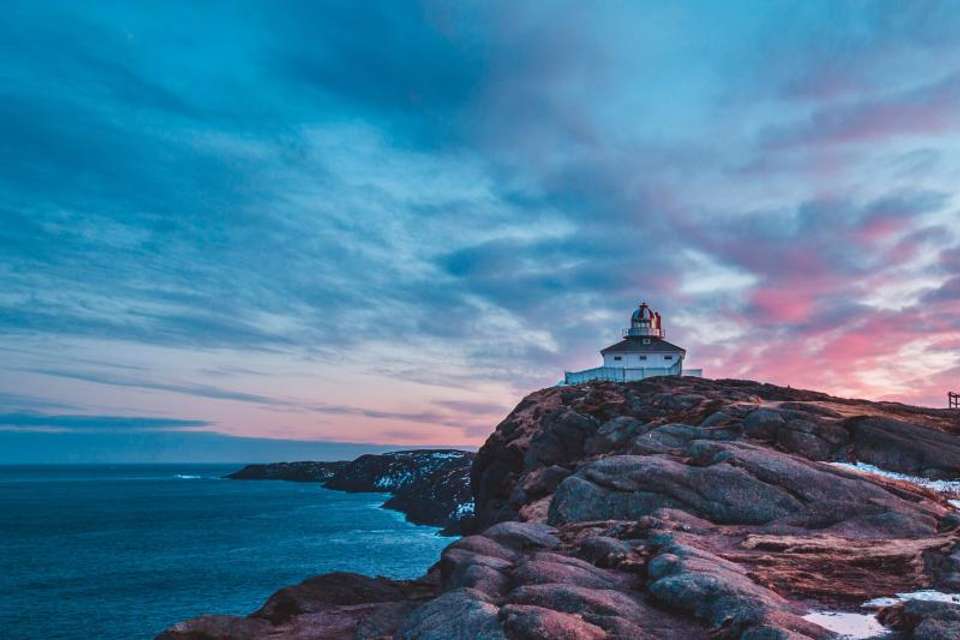 Circle Newfoundland & Labrador - Omega Tours - Canada