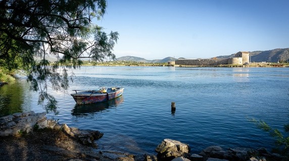 Image 4 of 7