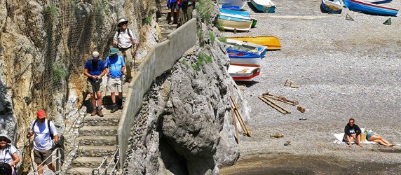 Image 4 of 7